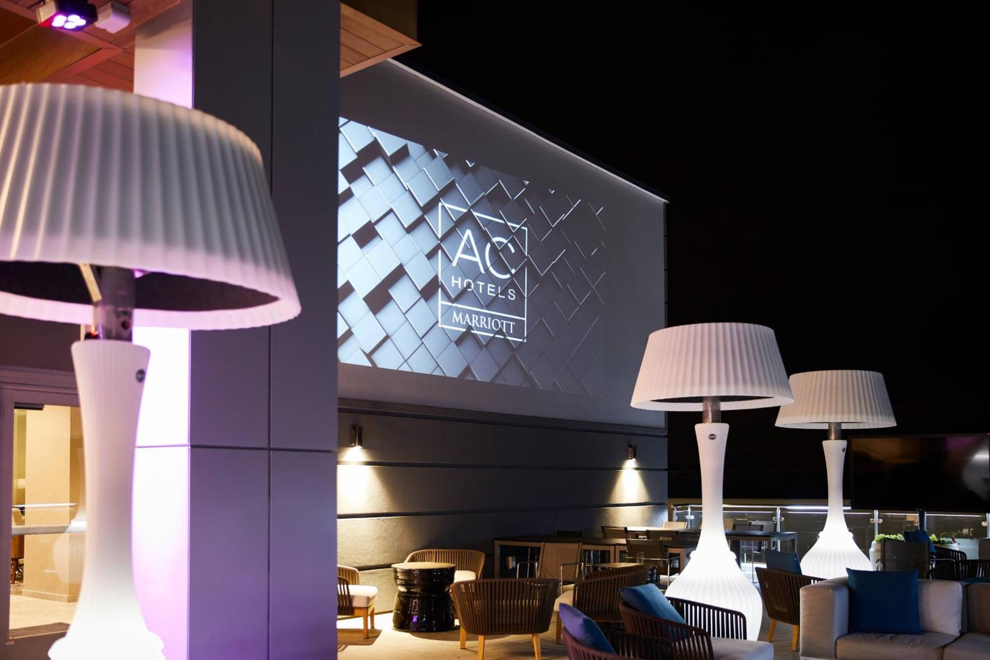 Ac Hotel By Marriott Raleigh North Hills Zewnętrze zdjęcie